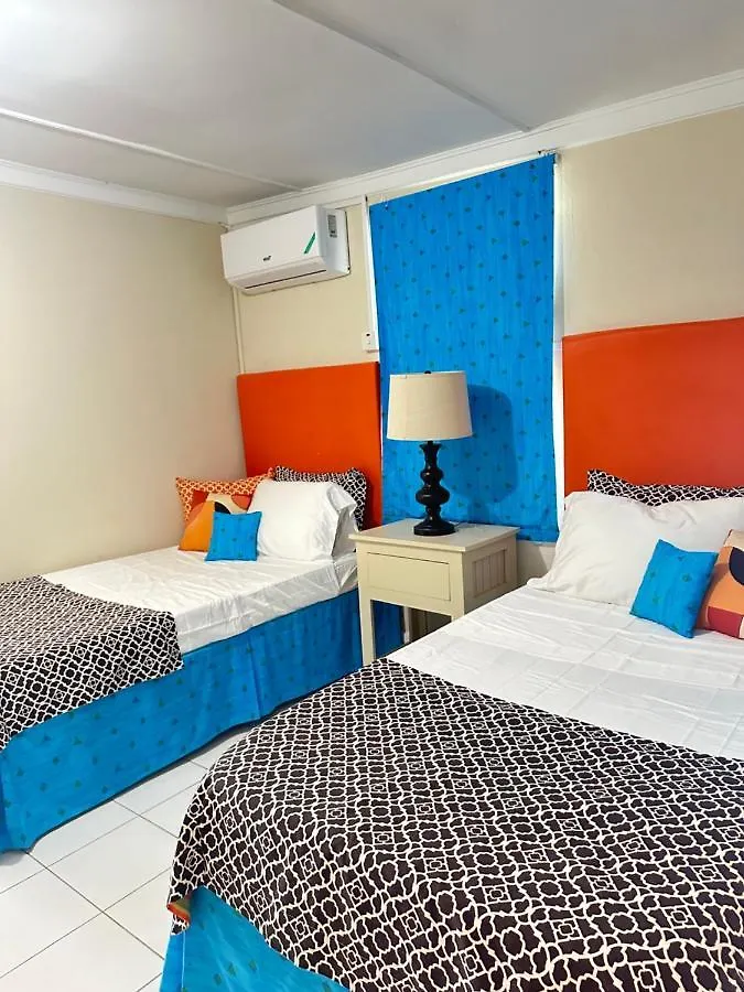 Shades Of Summer Apartments In Negril With Kitchen Ямайка